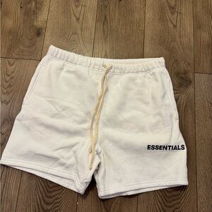 Essentials Fear Of God White Men's Sweat Shorts Cotton Blend Inseam 6” Size L